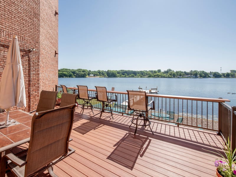 329 Geneva Ave N #403, Oakdale, MN 55128