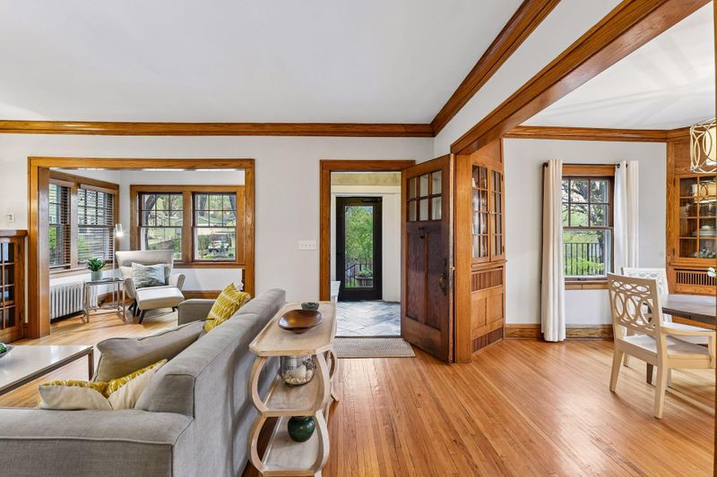 4239 Crocker Ave, Edina, MN 55416