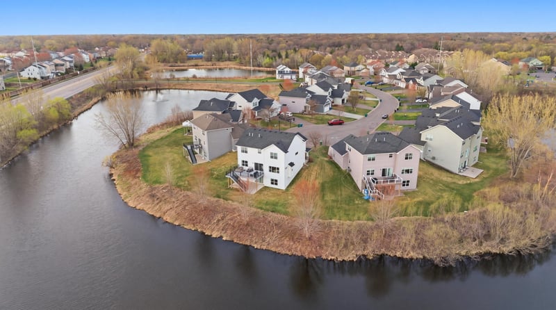 12430 Alder St NW, Coon Rapids, MN 55448