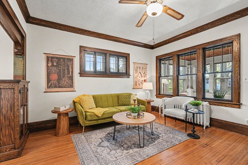 2017 Princeton Ave, Saint Paul, MN 55105