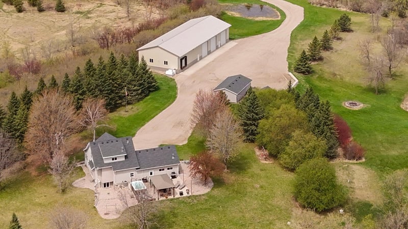 4909 County Road 9 NE, Willmar, MN 56201
