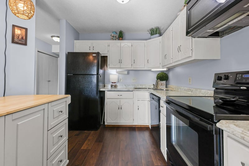 4455 Westdel Rd, Farmington, MN 55024