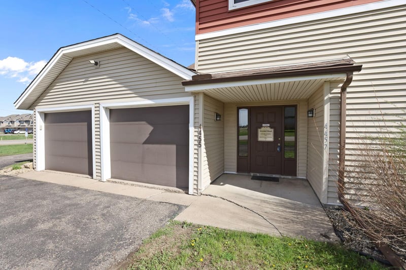 4455 Westdel Rd, Farmington, MN 55024