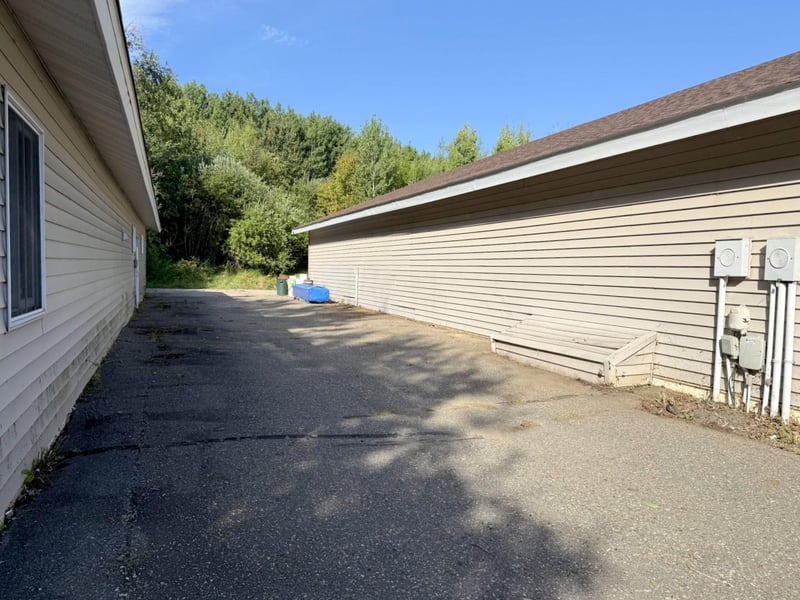 8525 State 371 NW, Walker, MN 56484