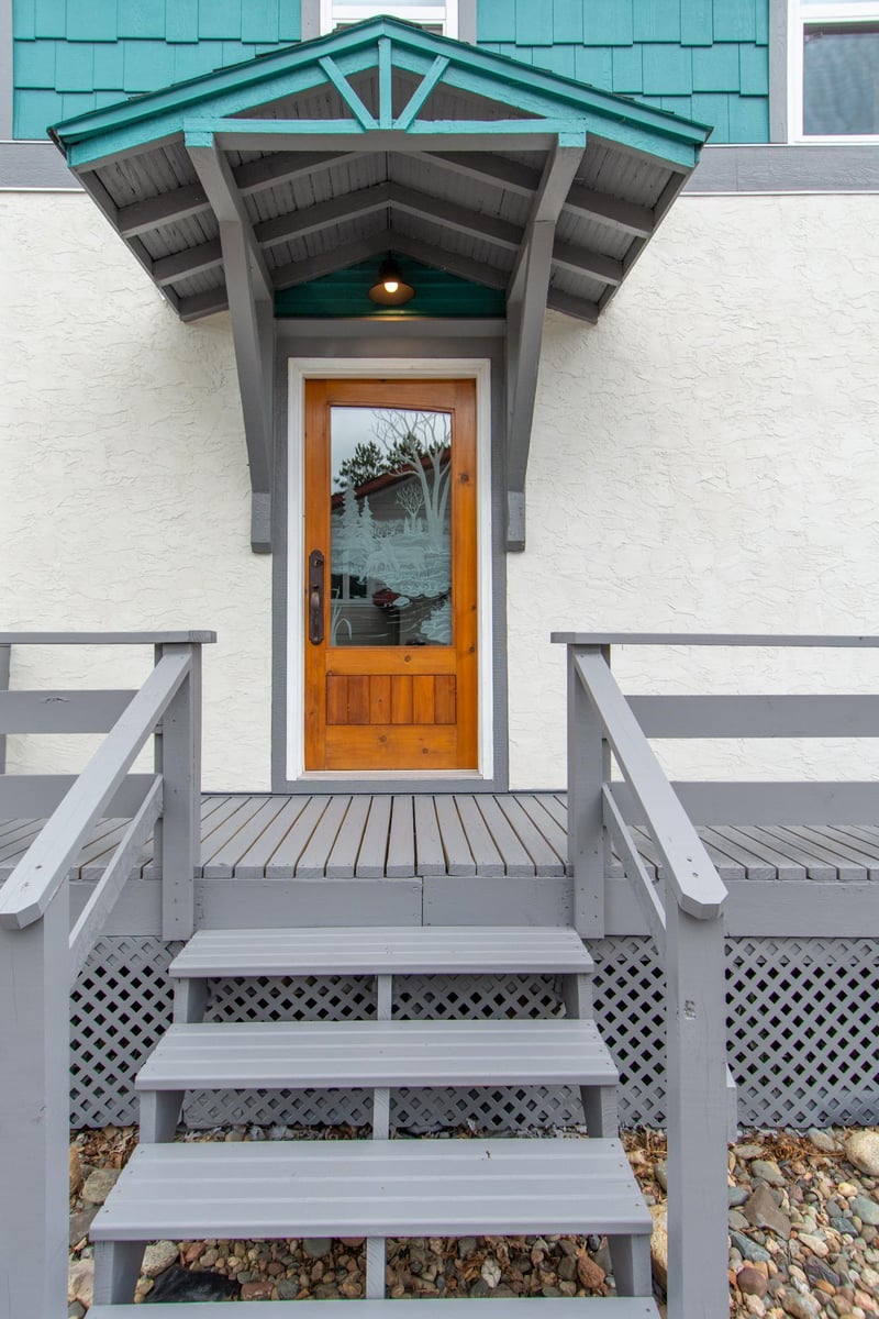 608 W Broadway St, Wahkon, MN 56386