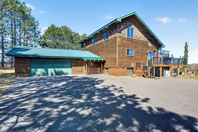 201 Hilltop Rd, Shell Lake, WI 54871
