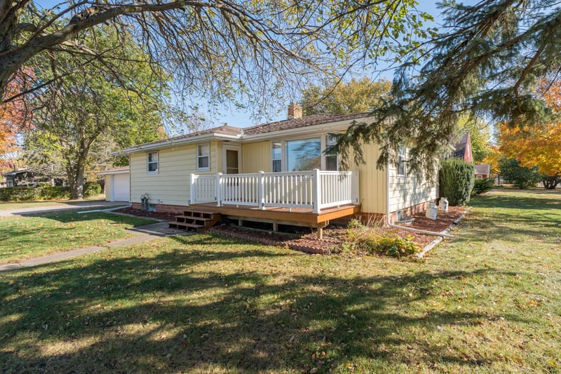 340 2nd Ave S, Amboy, MN 56010