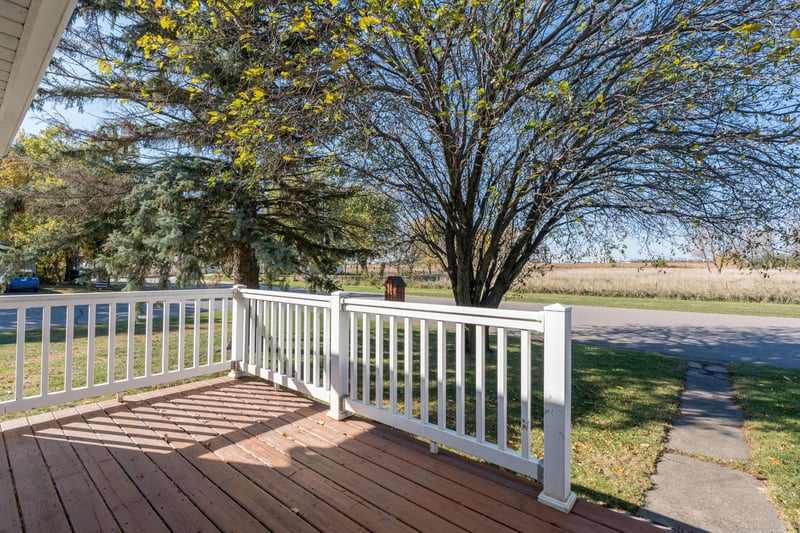 340 2nd Ave S, Amboy, MN 56010