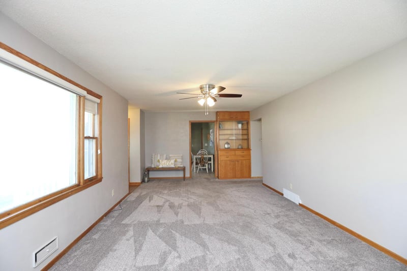 340 2nd Ave S, Amboy, MN 56010