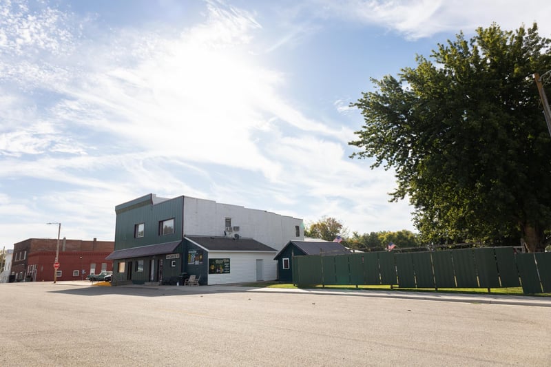103 W Main St, Hardwick, MN 56134