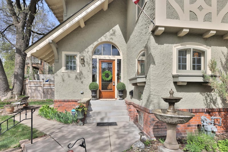 567 Lincoln Ave, Saint Paul, MN 55102