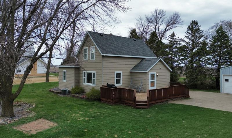 20479 Laser Ave, Sanborn, MN 56083