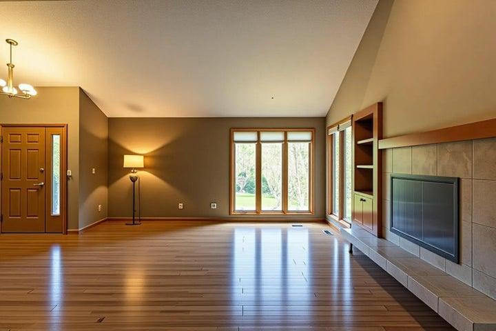 7030 Birchwood Dr, La Crescent, MN 55947
