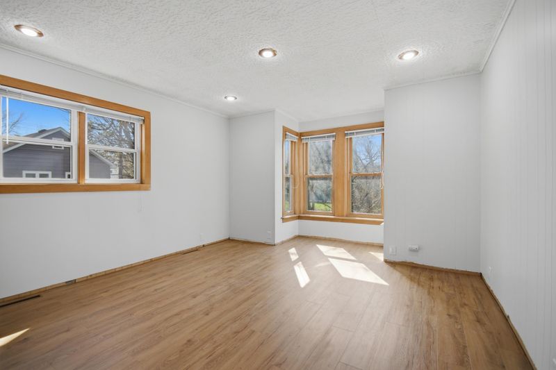 533 E Broadway St, Owatonna, MN 55060