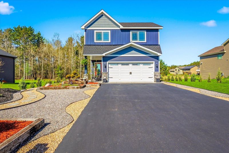 38366 Hudson Dr, North Branch, MN 55056