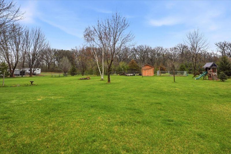 30464 146th St NW, Princeton, MN 55371