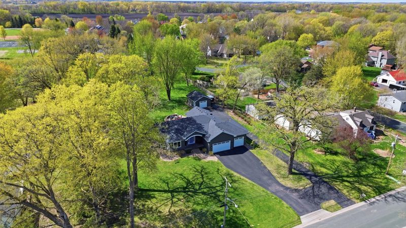 5735 Main St W, Maple Plain, MN 55359