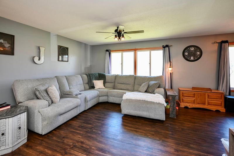 210 Birch St, Hokah, MN 55941