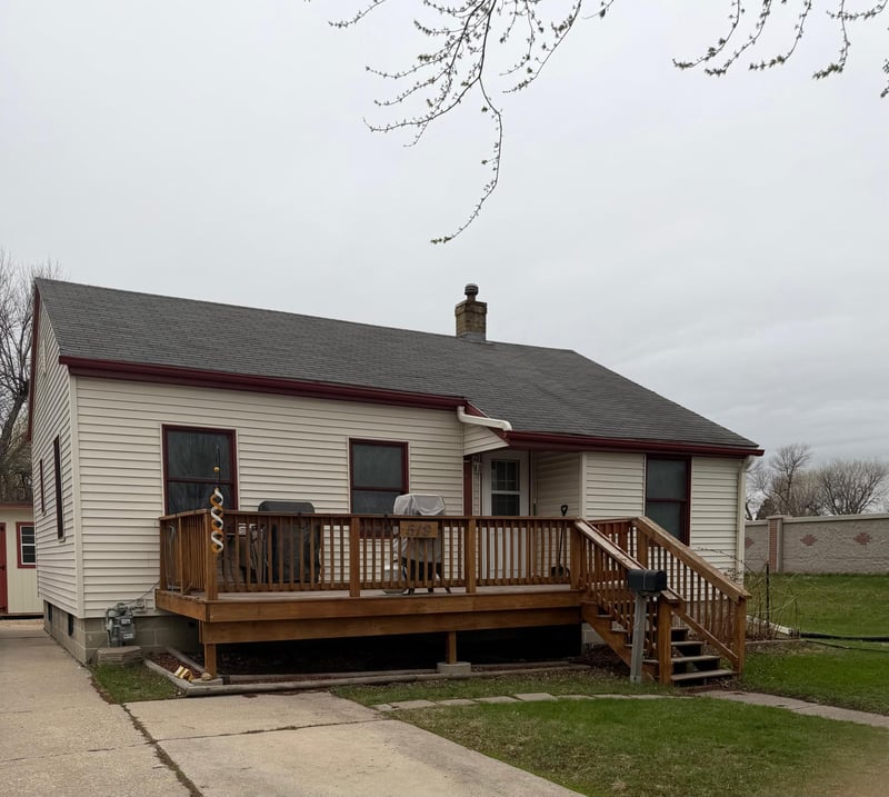 519 Morningside Dr, Worthington, MN 56187