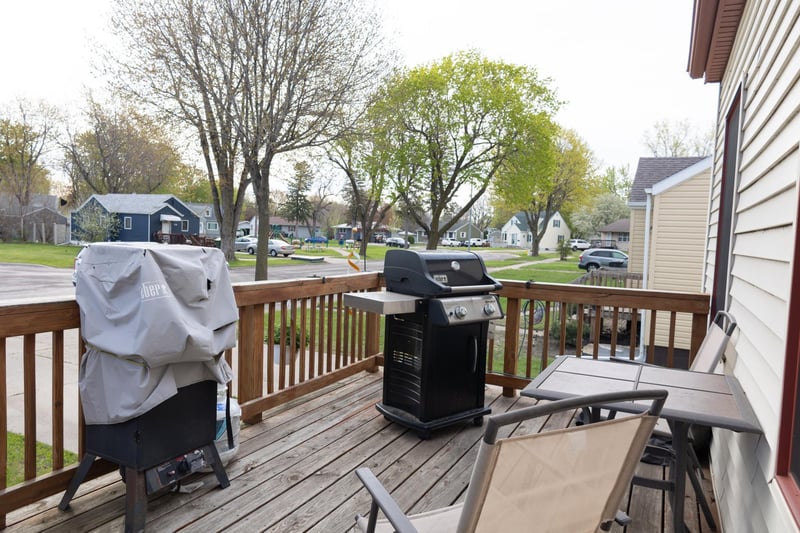 519 Morningside Dr, Worthington, MN 56187