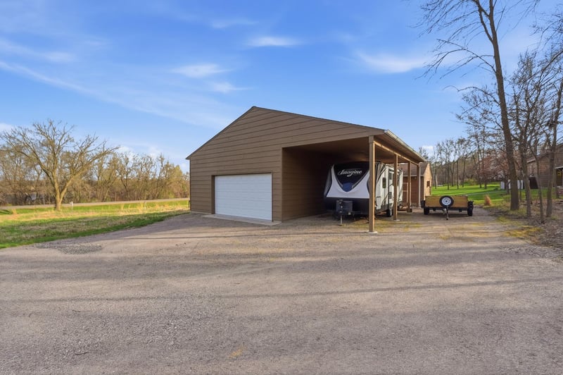 25297 Lake Rd, Rockville, MN 56301