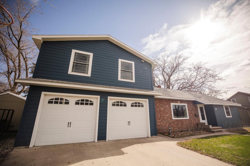 507 W 11th St, Morris, MN 56267