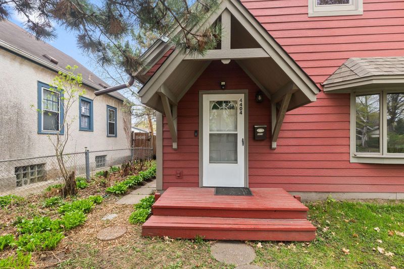 4404 43rd Ave S, Minneapolis, MN 55406