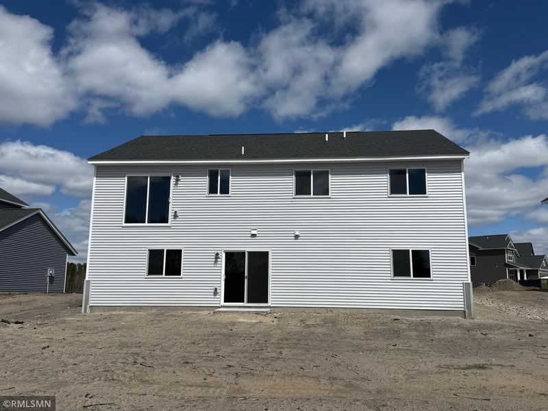 1564 Meadows Dr NE, East Bethel, MN 55011