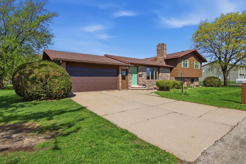 1106 Pierce Ave, Wabasha, MN 55981