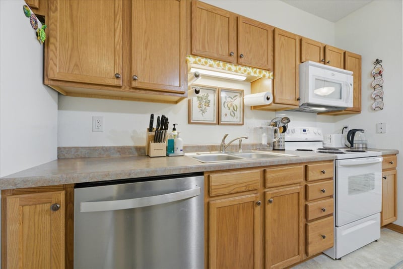 1776 Maryland Ave E #106, Saint Paul, MN 55106