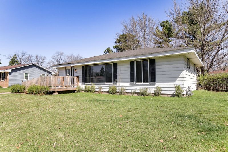 1249 Gary Dr, Saint Paul Park, MN 55071