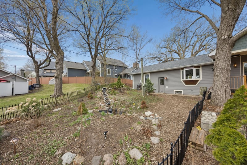 5000 Tuxedo Blvd, Mound, MN 55364