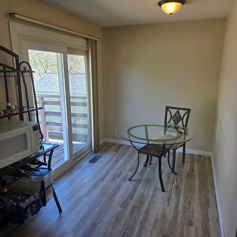 5702 84 1/2 Ave N, Brooklyn Park, MN 55443