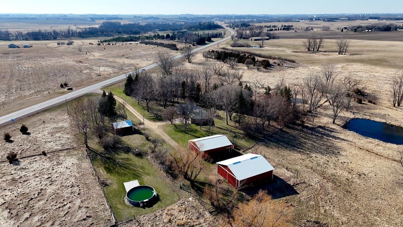 93306 Us Highway 71, Windom, MN 56101