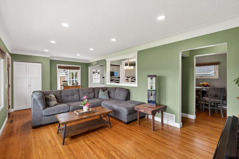 2100 69th Ave N, Brooklyn Center, MN 55430