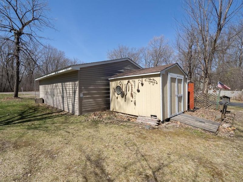 8360 Halsey Ave NE, Monticello, MN 55362