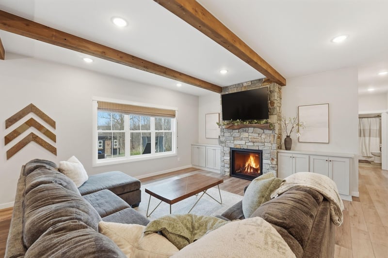 1590 Perennial Ln NE, Sauk Rapids, MN 56379