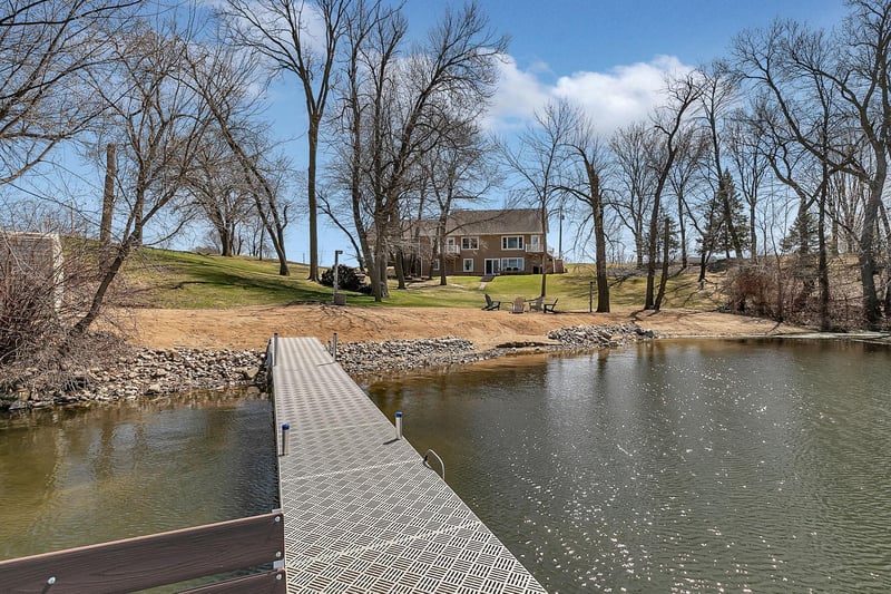 18724 Fall Ridge Rd, Richmond, MN 56368