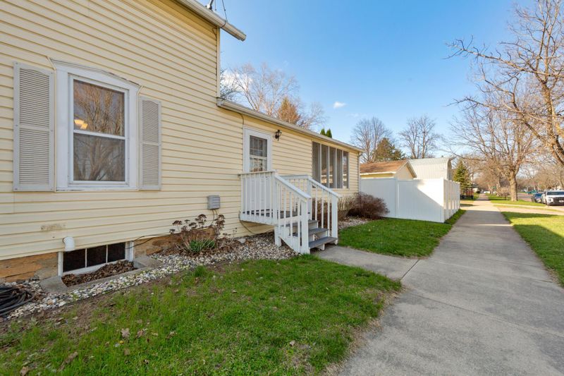 401 Grace St, Saint Peter, MN 56082