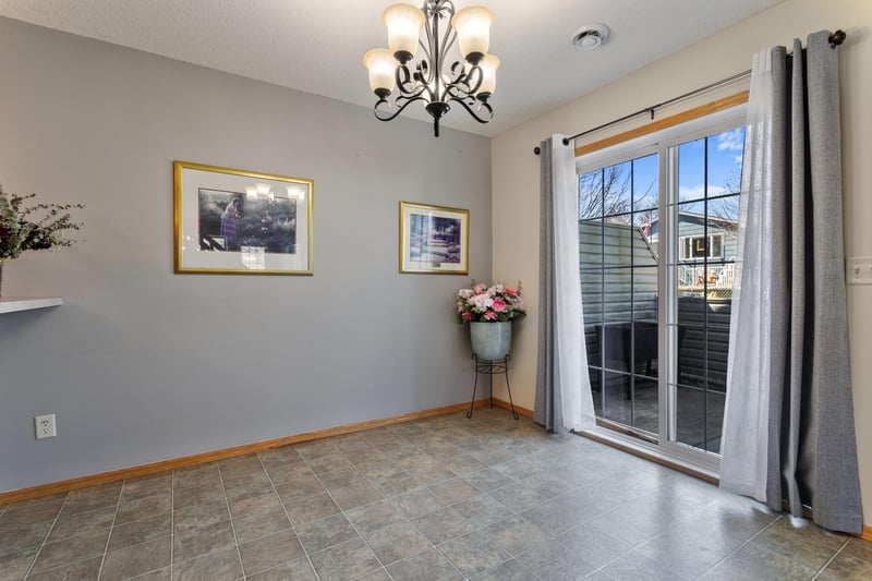 11011 Douglas Ln N, Champlin, MN 55316
