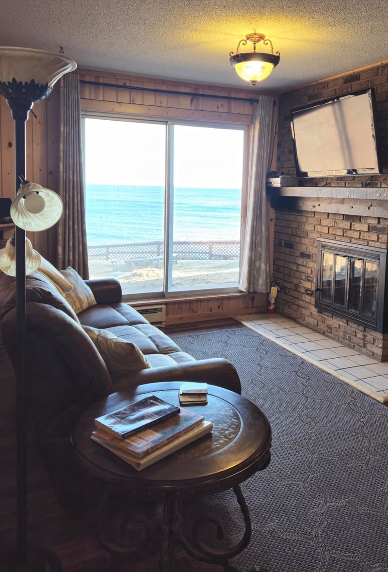 6626 W Highway 61 #8, Tofte, MN 55615