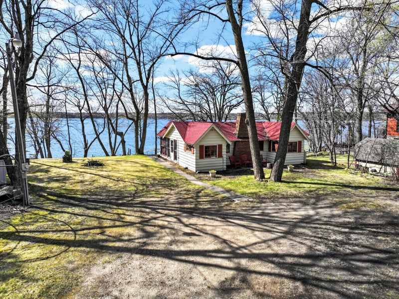 7742 E Lake Carlos Dr NE, Carlos, MN 56319