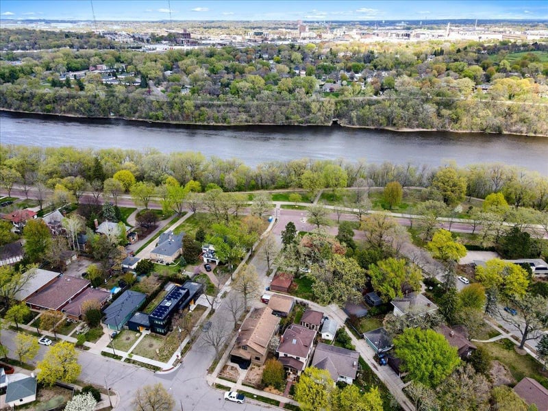 2901 Dorman Ave, Minneapolis, MN 55406