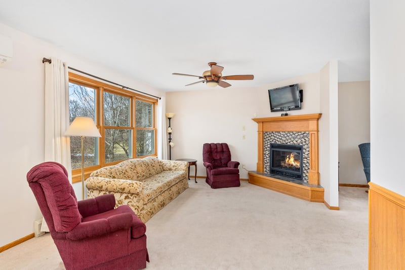 4025 Stebner Rd, Hermantown, MN 55811