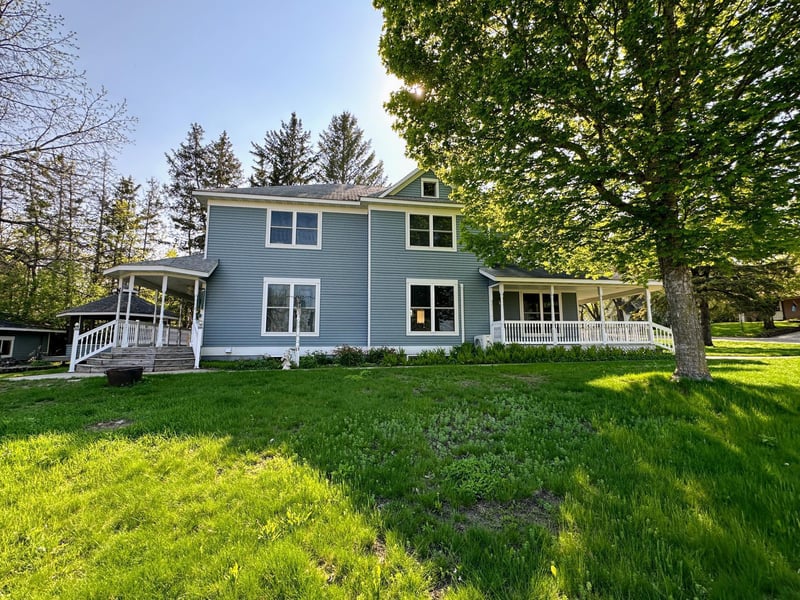 201 W Main St W, Vergas, MN 56587