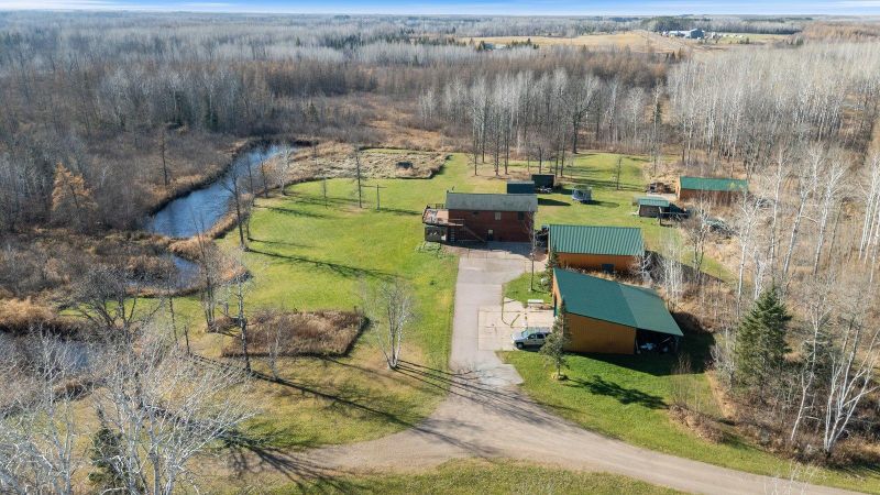 5602 County Road 4, Cromwell, MN 55726