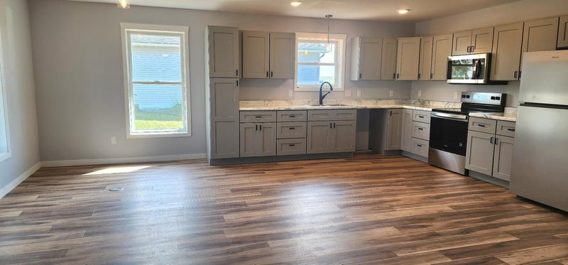 716 Washington St, Kenyon, MN 55946