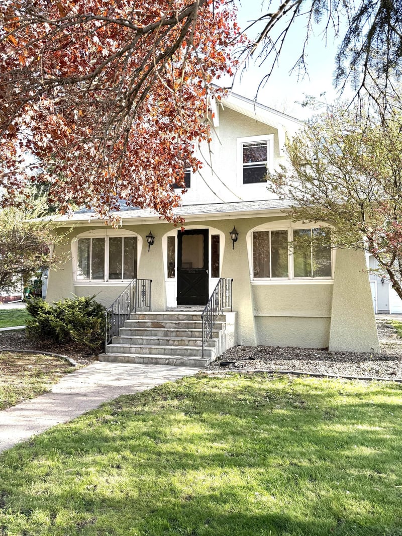 455 3rd St SE, Cokato, MN 55321