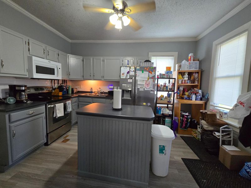 711 3rd Ave SE, Waseca, MN 56093