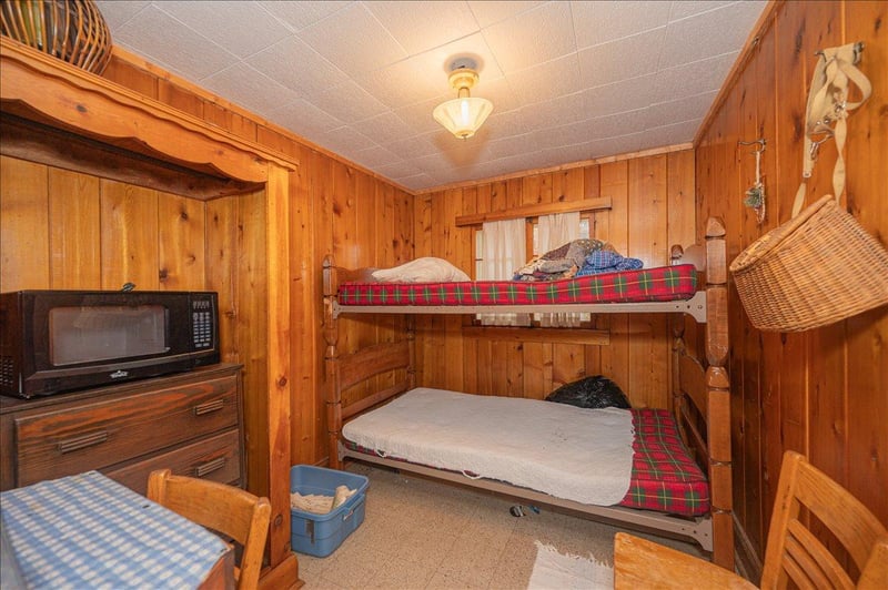 7851 S County Road P, Lake Nebagamon, WI 54849